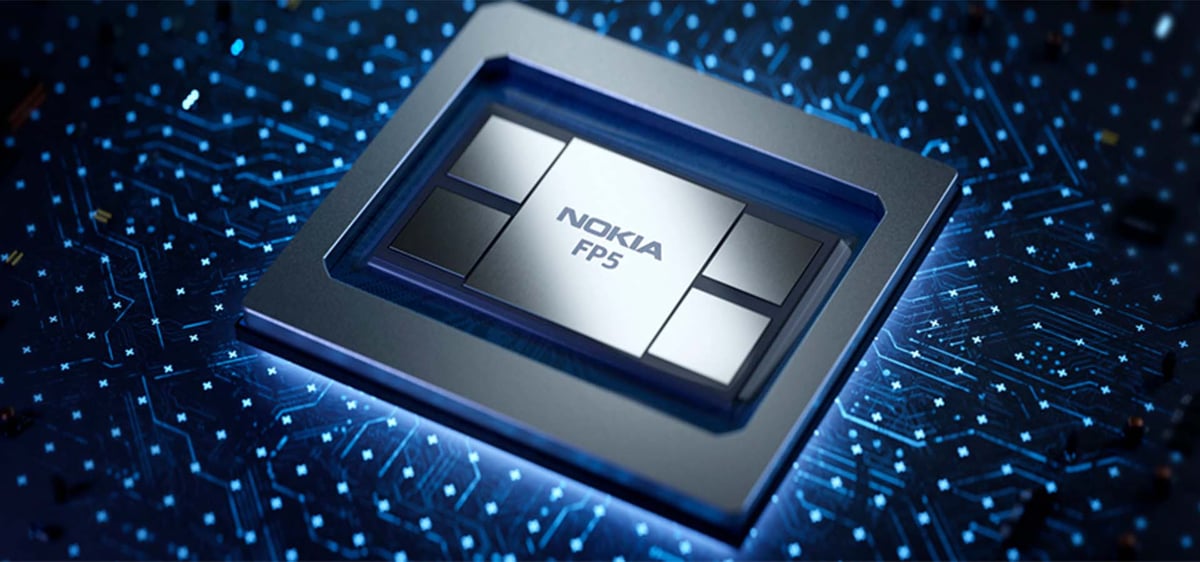 0 1 Nokia_FP5_case_hero_1920x900